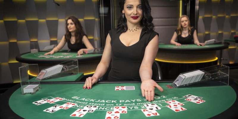 Cách chơi Blackjack Hit and stand - Chiến thuật đánh phủ hiệu quả